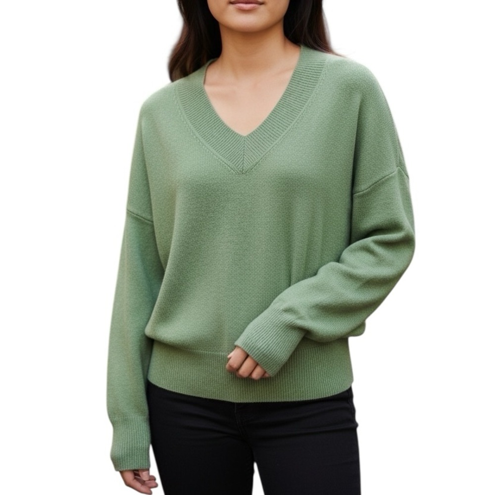 Philosophy Sweater Green V-Neck Women's Size Large Drop Shoulder Long Sleeve